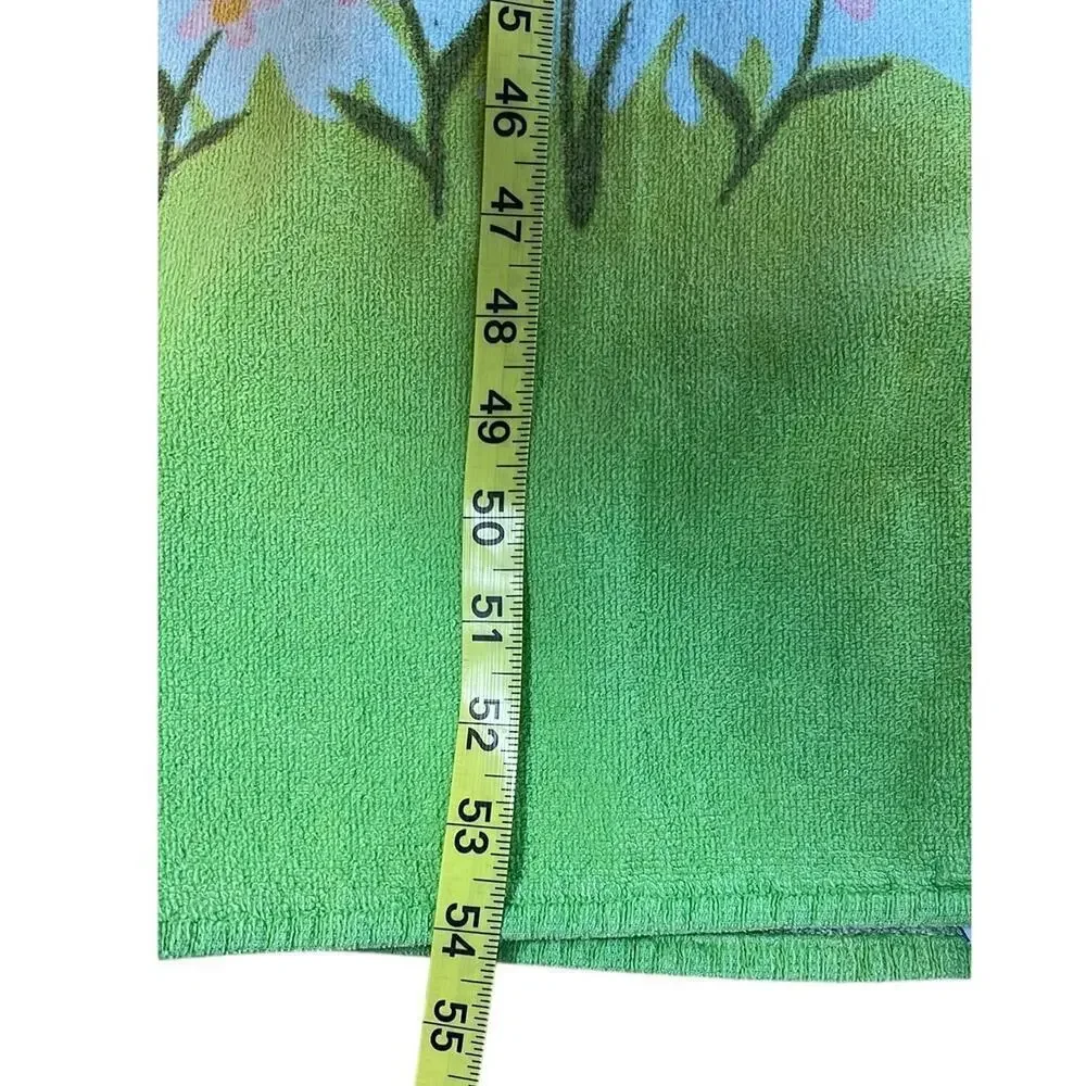 Vintage Winnie The Pooh and Friends Lazy Breezes Beach Towel